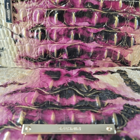 Items are across listed therefore we're down to only one set - Picture 7 of 14